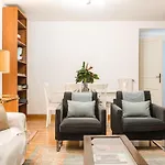 Modern Flat In Historic Center