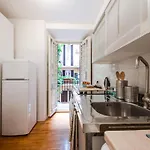 Modern Flat In Historic Center Daire Roma
