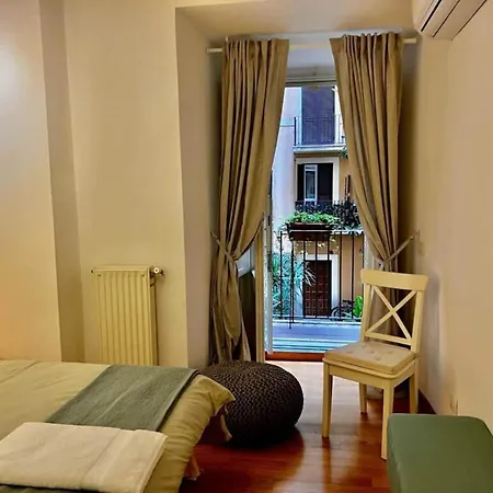 Modern Flat In Historic Center Rom