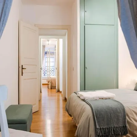 Modern Flat In Historic Center