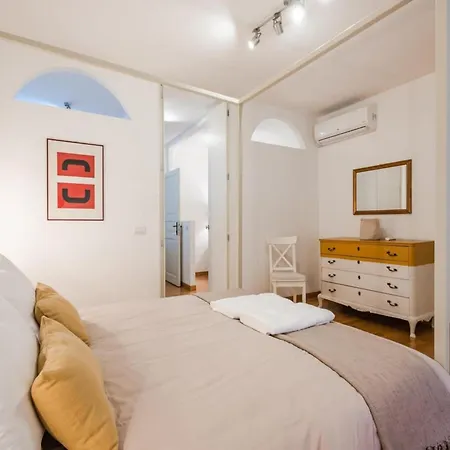 Lägenhet Modern Flat In Historic Center